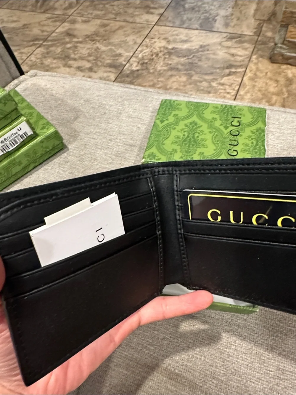 Quangchau black accessory everyday